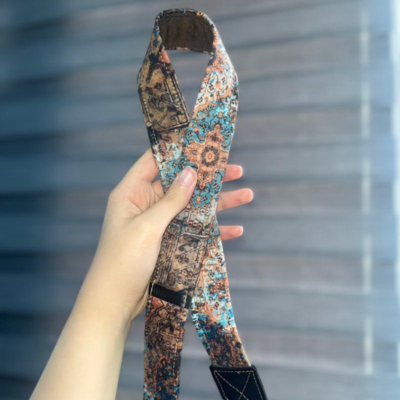 ضمانت سلامت کالا + تحویل سریع | مشخصات + بهترین قیمت برای خرید بند دوربين مدل 011 Neck strap ⭐ مشاوره تخصصی 0217356