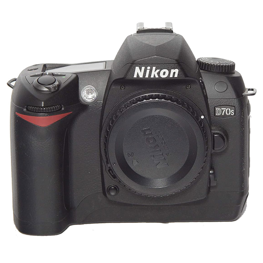 دوربین عکاسی نیکون Nikon D70S Body ، بسیار تمیز و کم کاکرد.دو روز مهلت تست سلامت کالا، امکان خرید حضوری دوربین نیکون D70 دست دوم | مشاوره رایگان خرید
