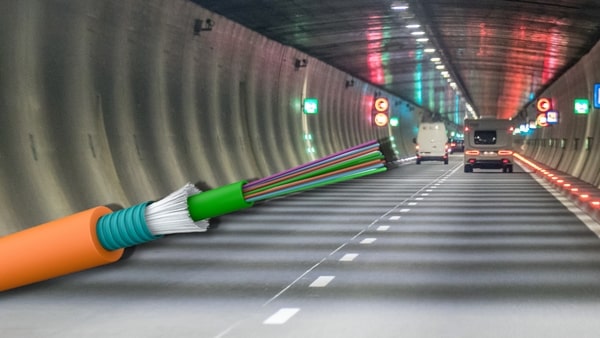 کانکتور ST و فیبر نوری