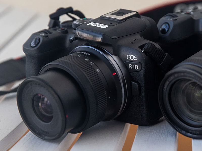 دوربین بدون آینه کانن Canon EOS R10