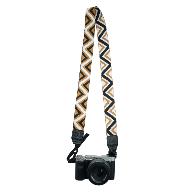ضمانت سلامت کالا | مشخصات + بهترین قیمت برای خرید بند دوربین طرح زیکزاکی سفیدخردلی Bandino Camera neck Strap Mustard | مشاوره تخصصی 0217356