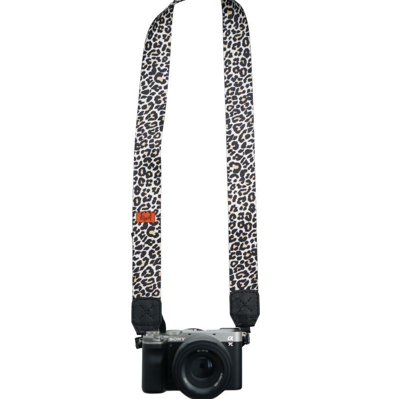 ضمانت سلامت کالا | مشخصات + بهترین قیمت برای خرید بند دوربین طرح پلنگی سفید مشکی Bandino Camera neck Strap White مشاوره تخصصی 0217356