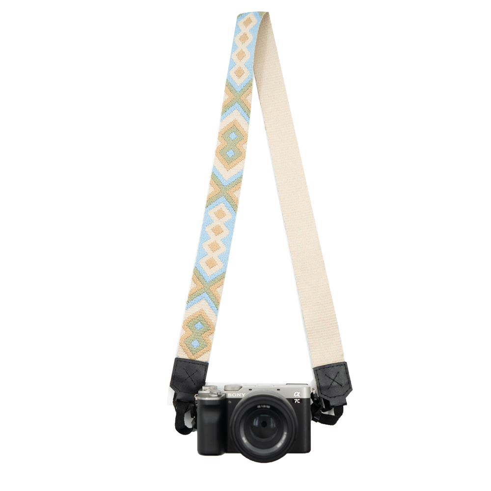 ضمانت سلامت کالا | مشخصات + بهترین قیمت برای خریدبند دوربین طرح بوهو سبز پاستیلی و آبی Bandino Camera neck Strap Pastel green مشاوره تخصصی 0217356