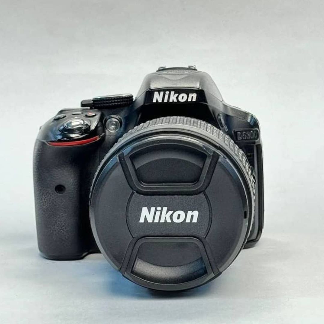 دوربین عکاسی نیکون دست دوم Nikon D5300‌ Kit 18-105/3.5-5.6 VR (شات 54643)