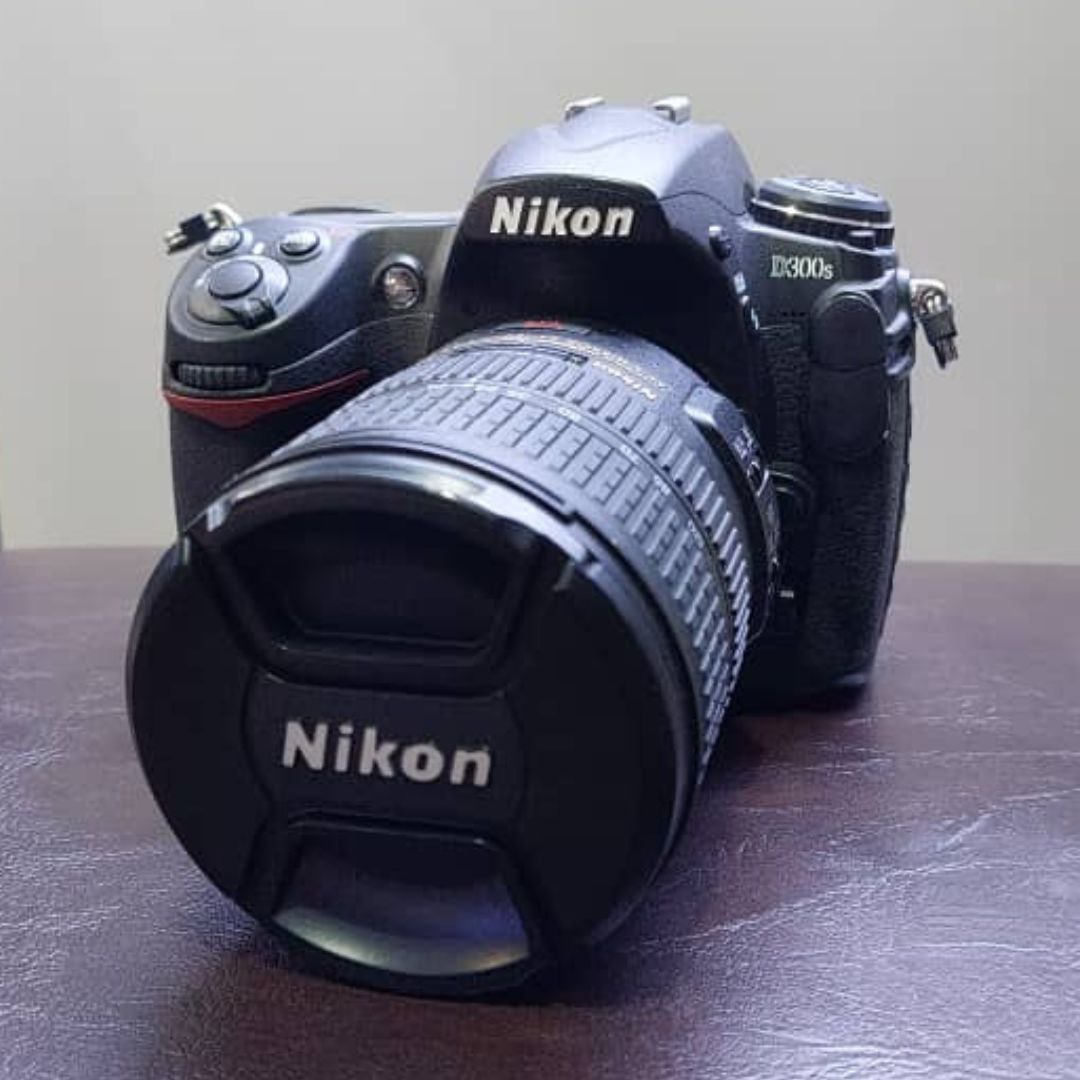 دوربین عکاسی نیکون دست دوم  Nikon D300s Camera kit 24-120mm(شات 9700)