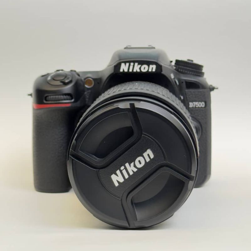 تغییر دوربین نیکون D7500 kit استفاده از حسگر جدید در آن است. برای اولین بار رزولوشن دوربین نیکون D7500 kit نسبت به قبل کاهش داشته است.