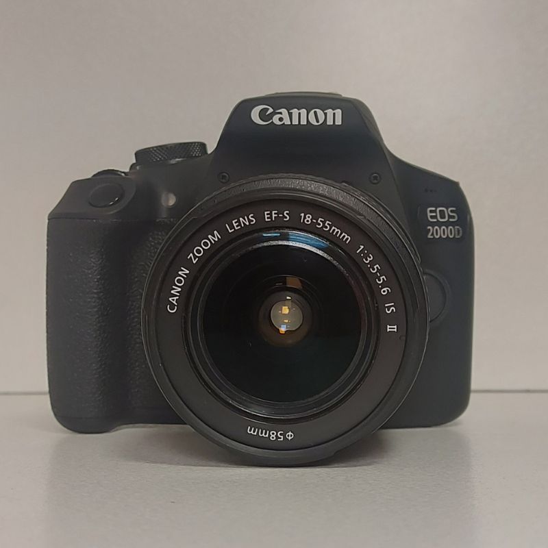 دوربین عکاسی کانن دست دوم Canon EOS 2000D kit EF-S 18-55mm IS II(4900 شات)