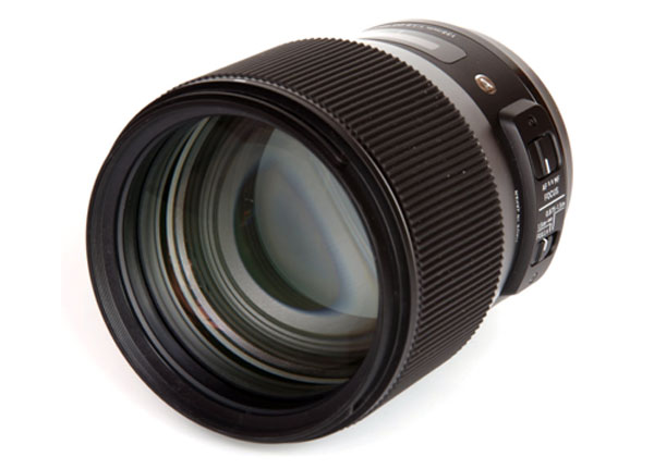 بررسی لنز سیگما Sigma 135mm for Canon