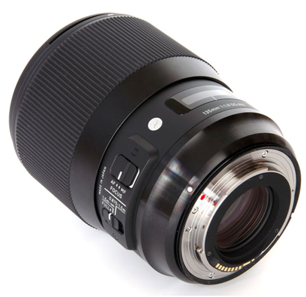 بررسی لنز سیگما Sigma 135mm for Canon