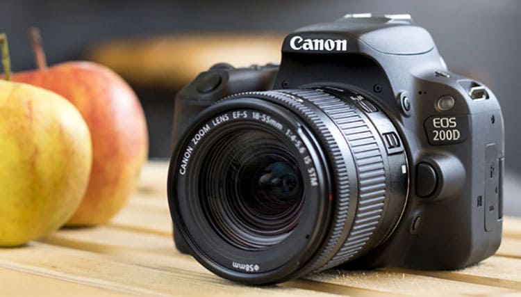 دوربین Canon EOS 200D