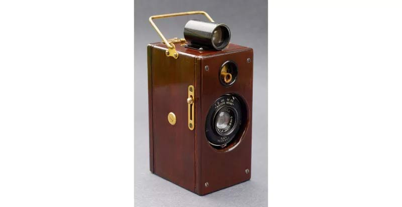 قدیمی‌ترین دوربین جاسوسی