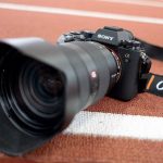 دوربین بدون‌آینه برای عکاسی ورزشی