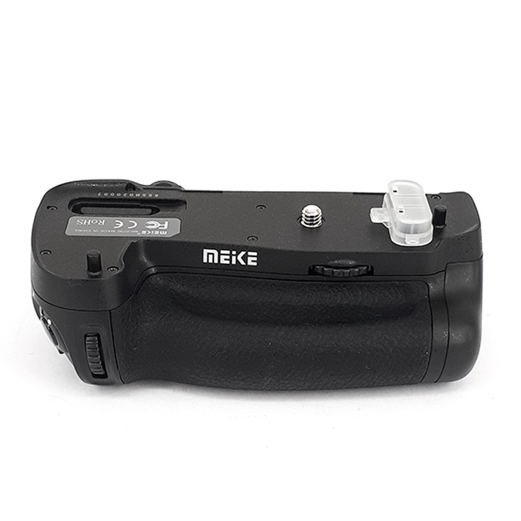 باتری گریپ MEIKE MK-D750 Battery Grip for Nikon D750