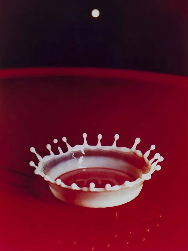 تصویر 16: قطره شیر، هارولد ادگرتون، 1957