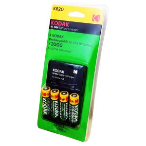 شارژر باتری کداک مدل K620 همراه با 4 عدد باتری قابل شارژ