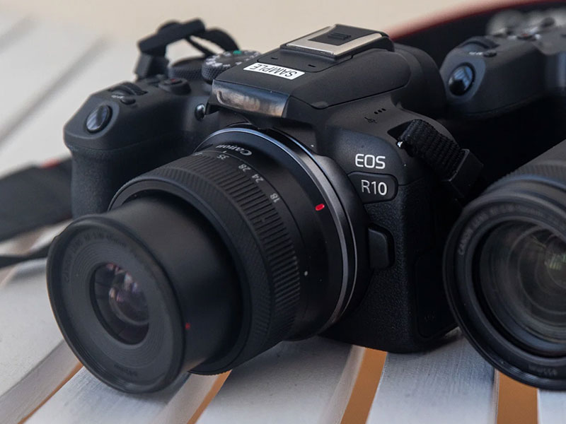 دوربین بدون آینه کانن Canon EOS R10 