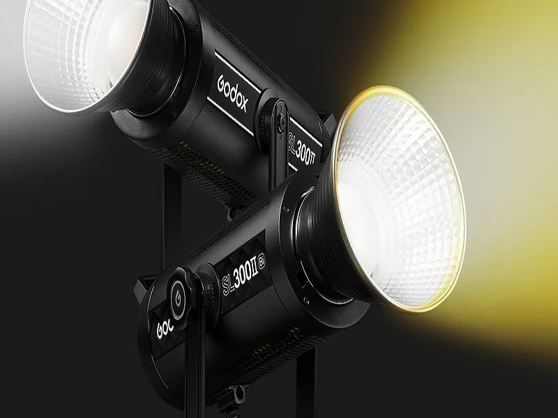 ویژگی های ویدئو لایت گودکس Godox SL300II LED Video Light